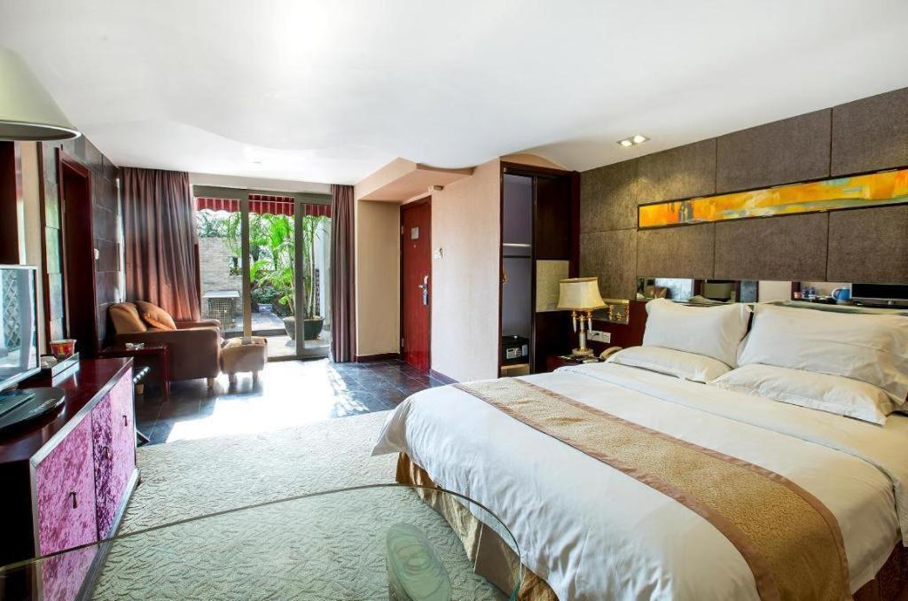 Zhongshan Louis Hotel Экстерьер фото