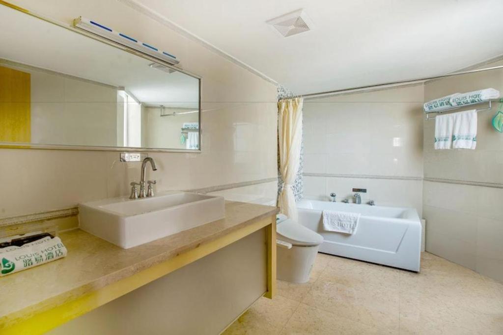 Zhongshan Louis Hotel Экстерьер фото