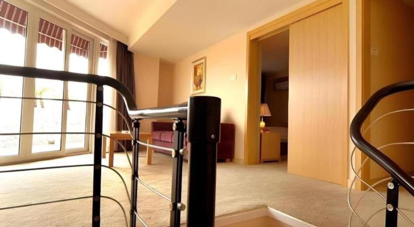 Zhongshan Louis Hotel Экстерьер фото