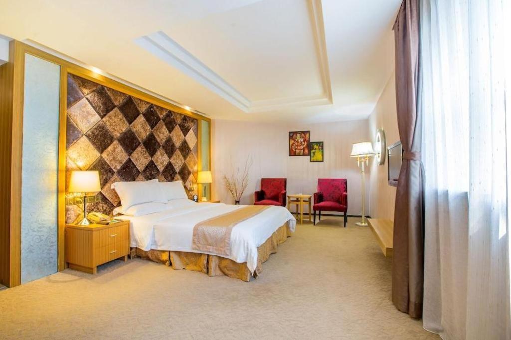 Zhongshan Louis Hotel Экстерьер фото